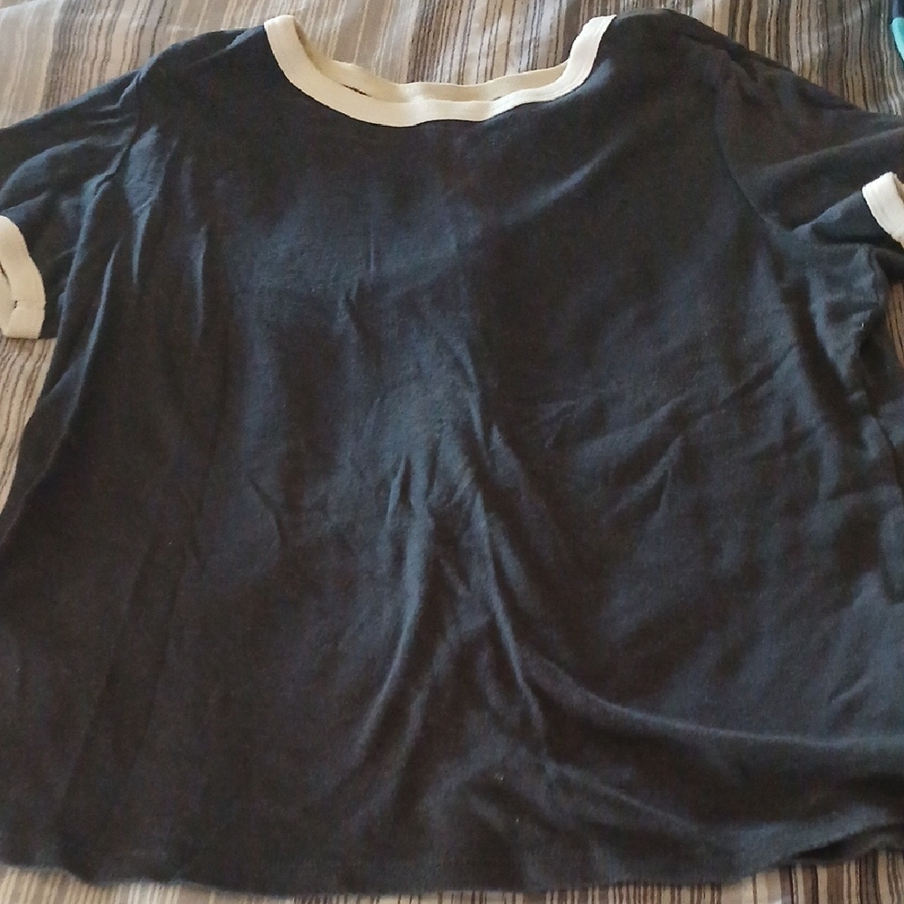 American Eagle Black Tee with Cream Trim